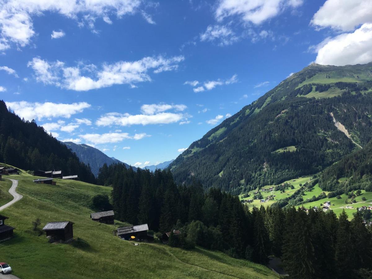 Haus Galgenul Apartamento Sankt Gallenkirch Exterior foto